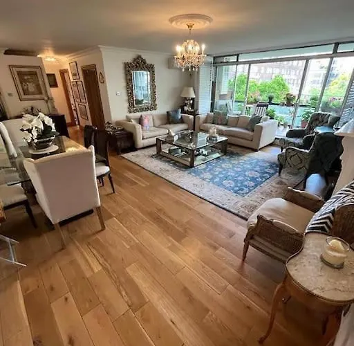 3 Bed 2 Bathroom Spacious Paddington