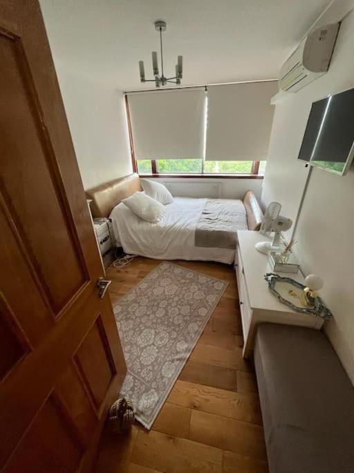 3 Bed 2 Bathroom Spacious Paddington Londra