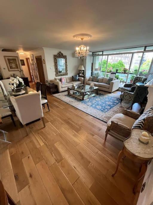 3 Bed 2 Bathroom Spacious Paddington Appartamento